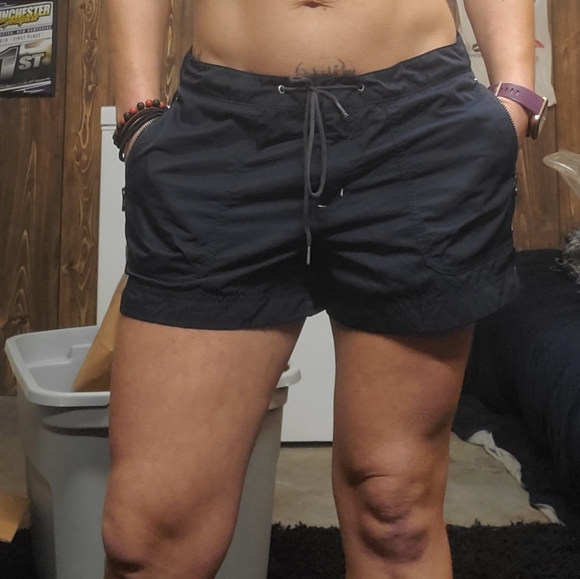 Shorts small - Picture 4 of 6